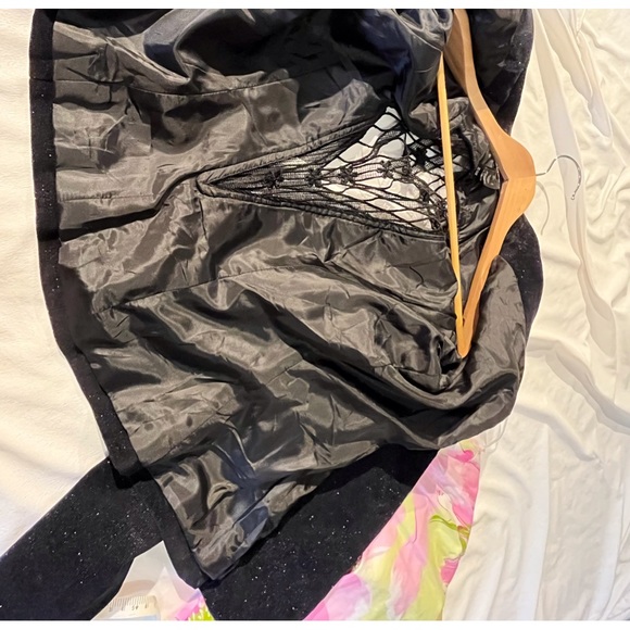 Festive black cotton corduroy Blazer by DKNY Jeans. - Picture 9 of 9